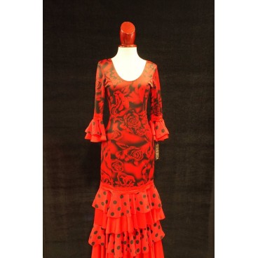 Vestido estampado con mangas y con volantes