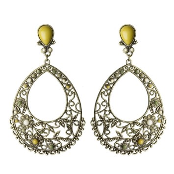 PENDIENTE FLAMENCA CALADO