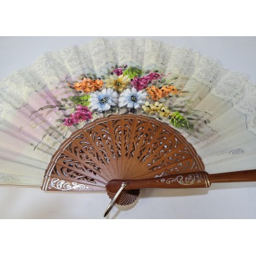 Abanico de Madera con puntilla
