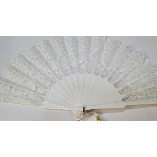 Abanico de Madera con puntilla