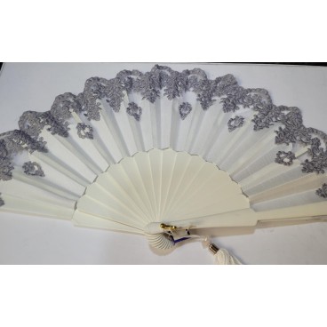 Abanico De Ceremonia y Novia