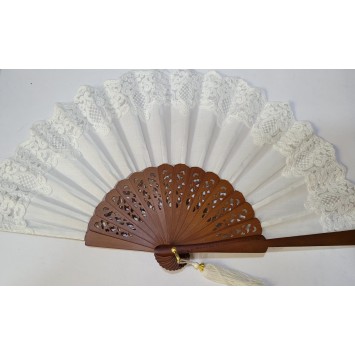 Abanico De Ceremonia y Novia