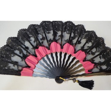 Abanico de Madera con puntilla